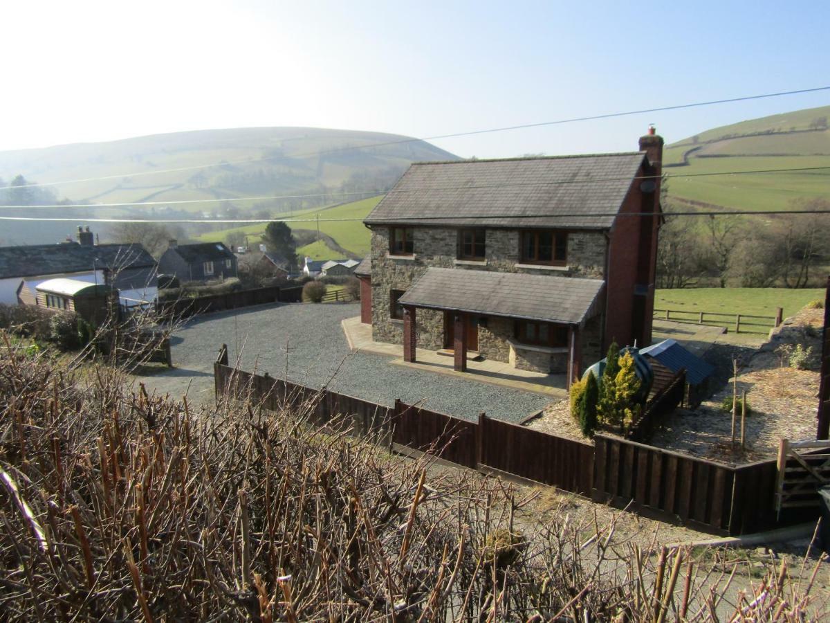 Nant-Y-Glyn Villa Llandrindod Wells Exterior foto