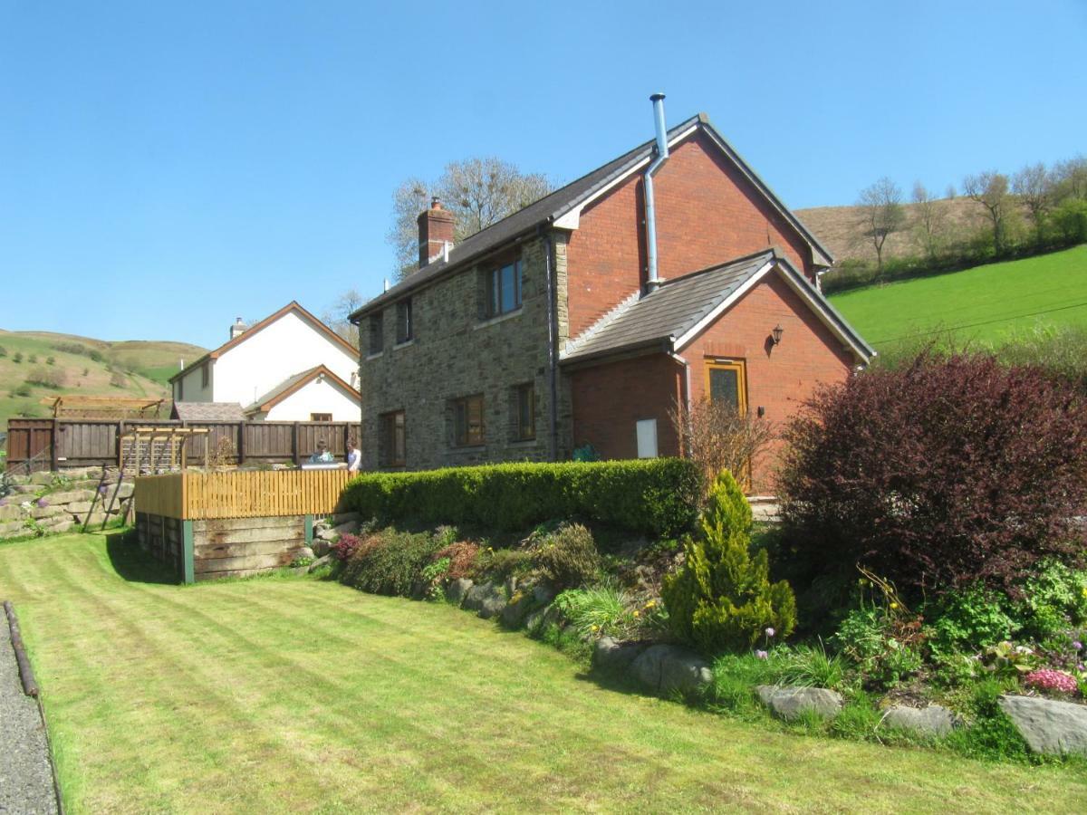 Nant-Y-Glyn Villa Llandrindod Wells Exterior foto